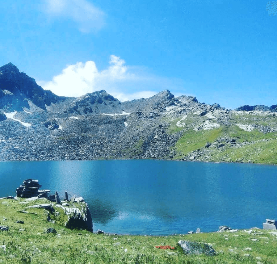 Baraadsar Lake
