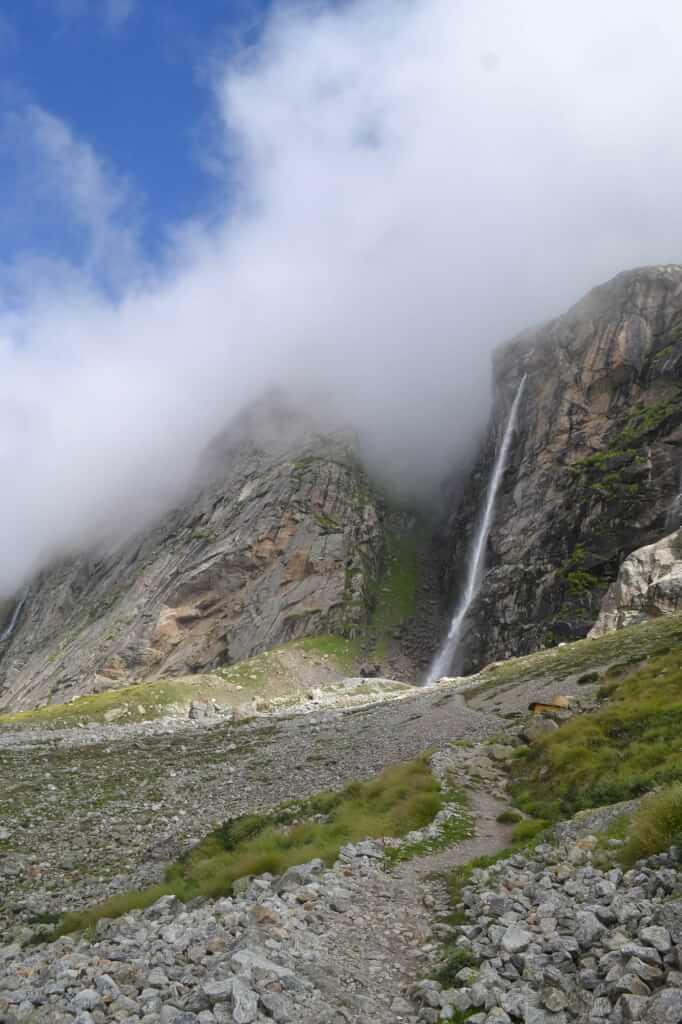 Vasudhara Falls