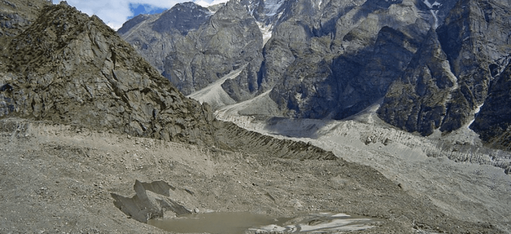 alkapuri glacier