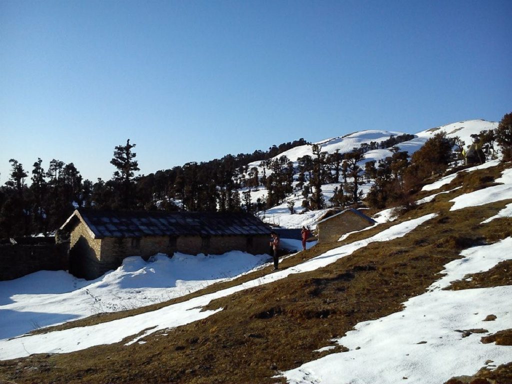 Utttarakhand Trip Trek: Panwali Kantha Trek  snow at Panwali kantha tre,