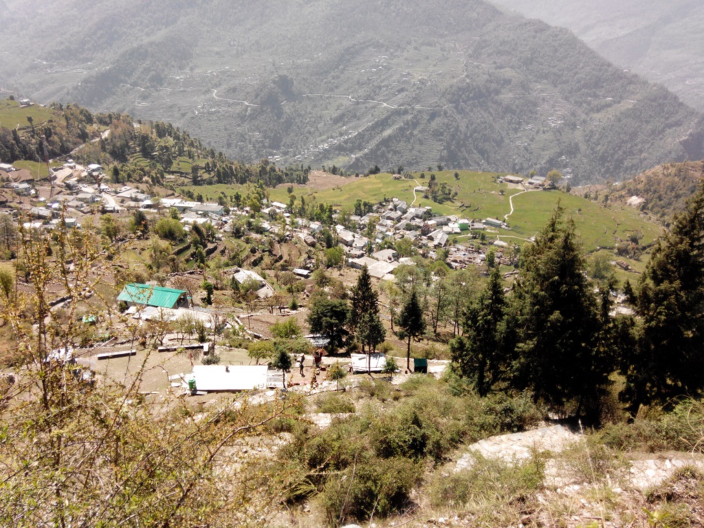 Utttarakhand Trip Trek:  Sari village, Chopta (Uttarakhand )