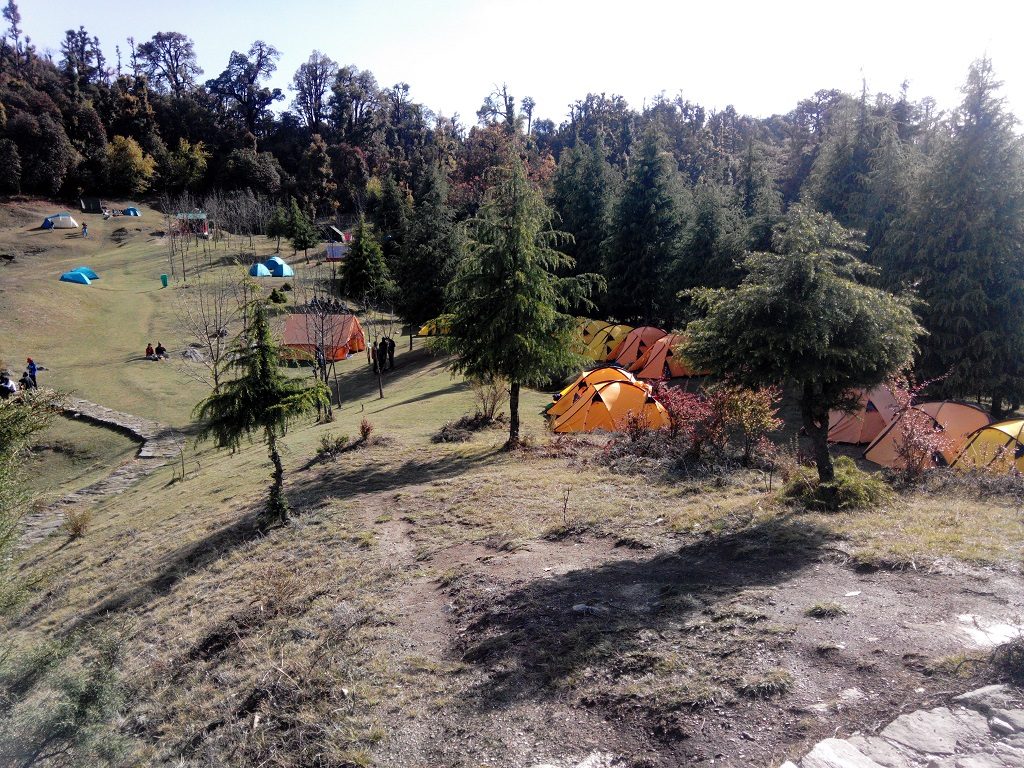 Utttarakhand Trip Trek: Chopta Chandrashila Trek Tents at Deoria tal chopta Trek