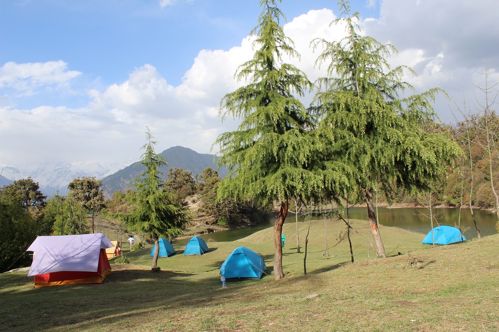 Utttarakhand Trip Trek:  UTT Campsite near deoria tal, Uttarakhand