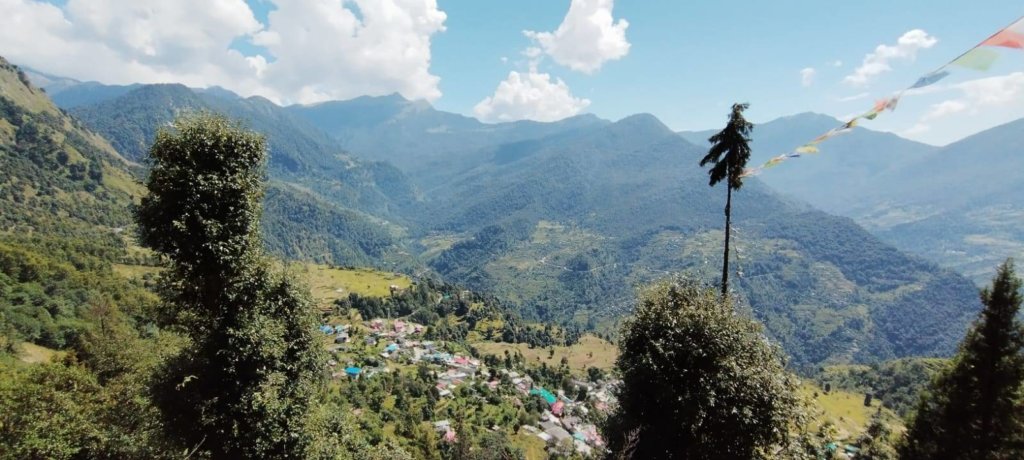 sari villae, Uttarakhand